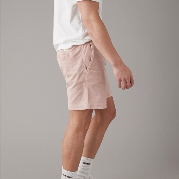 American Eagle FlexLived-In Trekker Short purpleish/pink
In a 7" inseam XXL - Picture 6 of 6